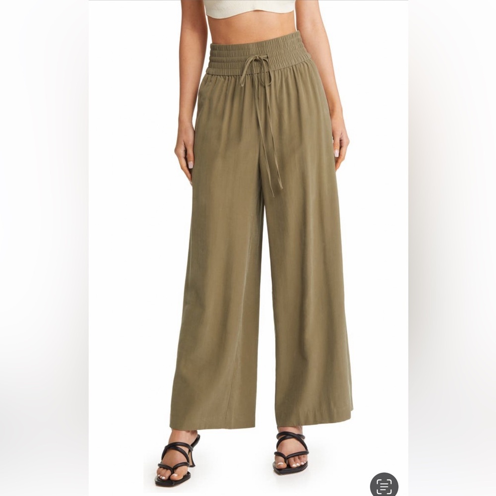 Tan Wide Leg High-Waisted Pants
